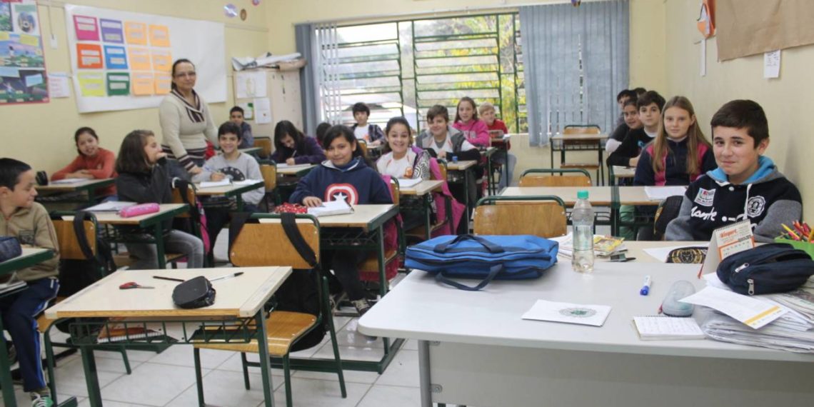 Estudantes da Waldemar lançam o Repercussão Júnior