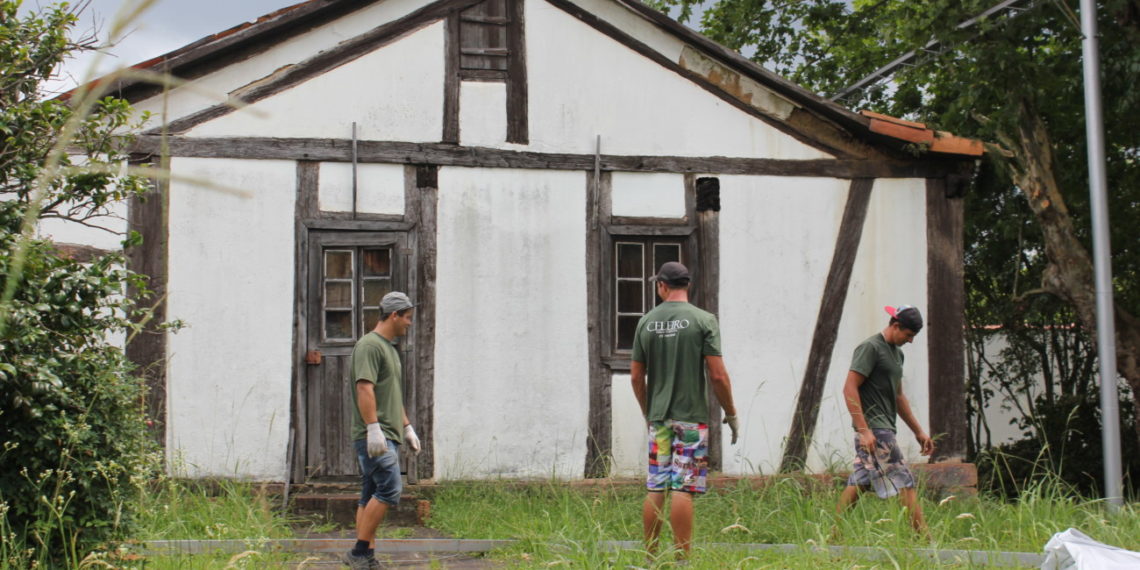 Fundação trabalha na restauração da casa Johann
