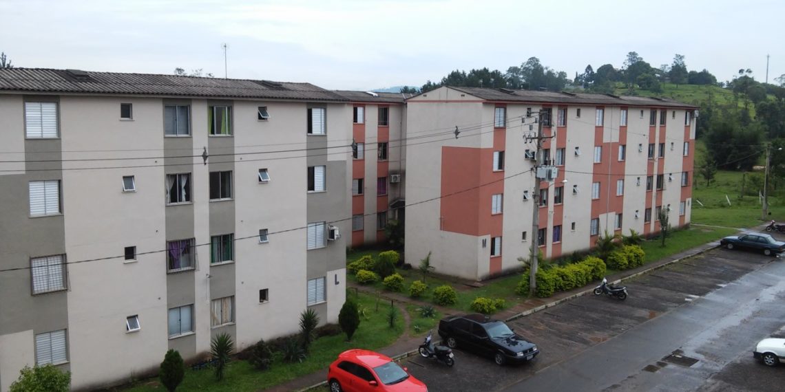 Moradores do Residencial Ferrabraz denunciam série de irregularidades