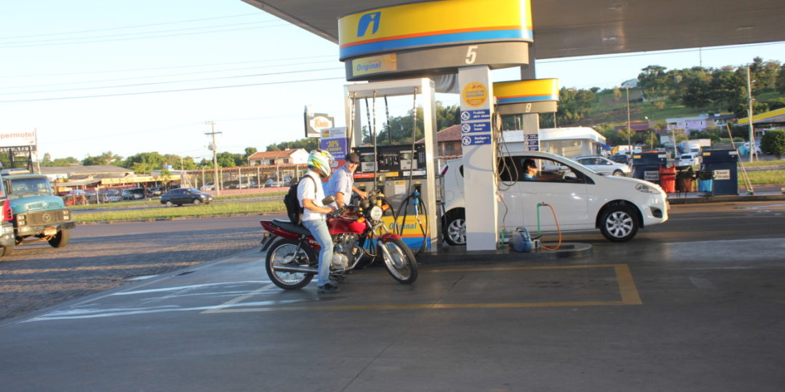 Preço da gasolina no RS poderá ser um dos mais elevados do país