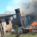 Incêndio atinge três residências em Nova Hartz