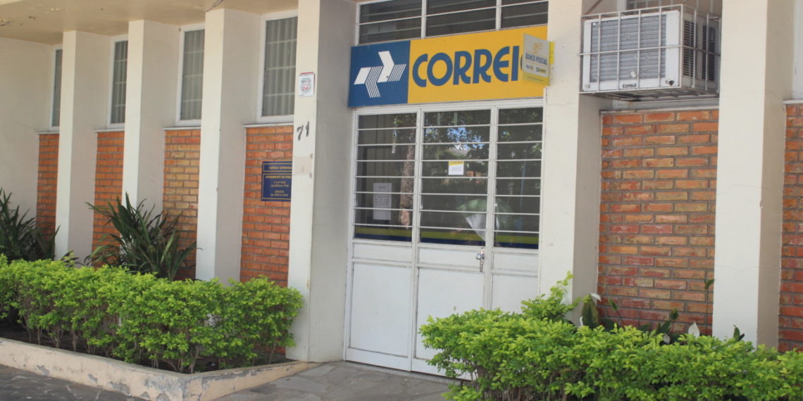 Correios buscam empresa para ser parceira em novo serviço de telefonia celular