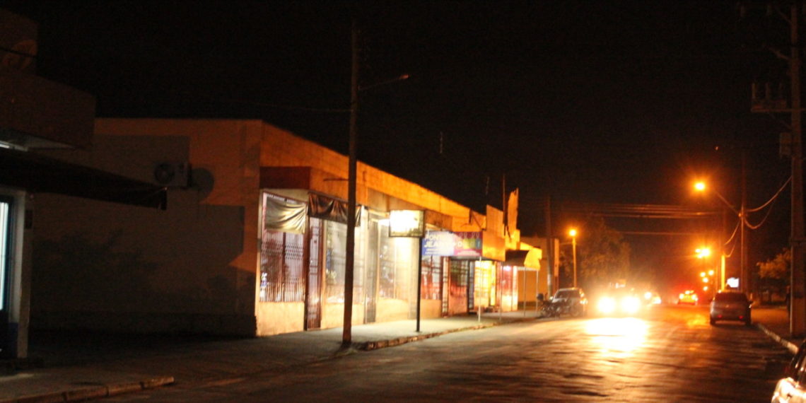 Iluminação continua a dar dor de cabeça em Araricá