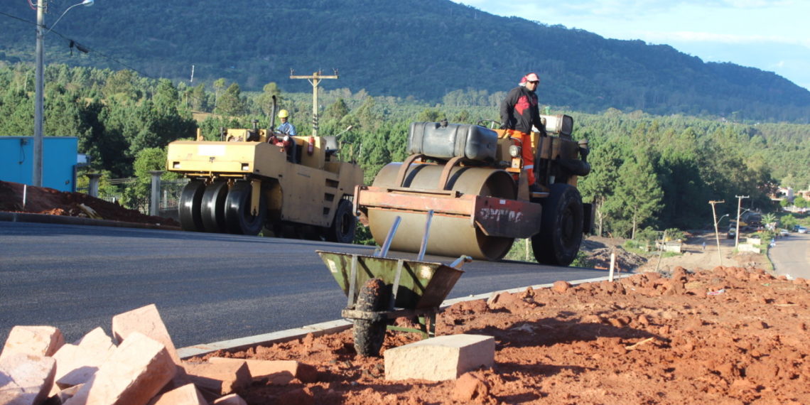 Avenida Travessão Ferrabraz toma forma em Sapiranga