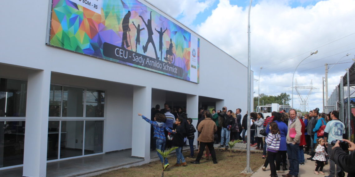 Campo Bom inaugura Centro de Artes e Esportes