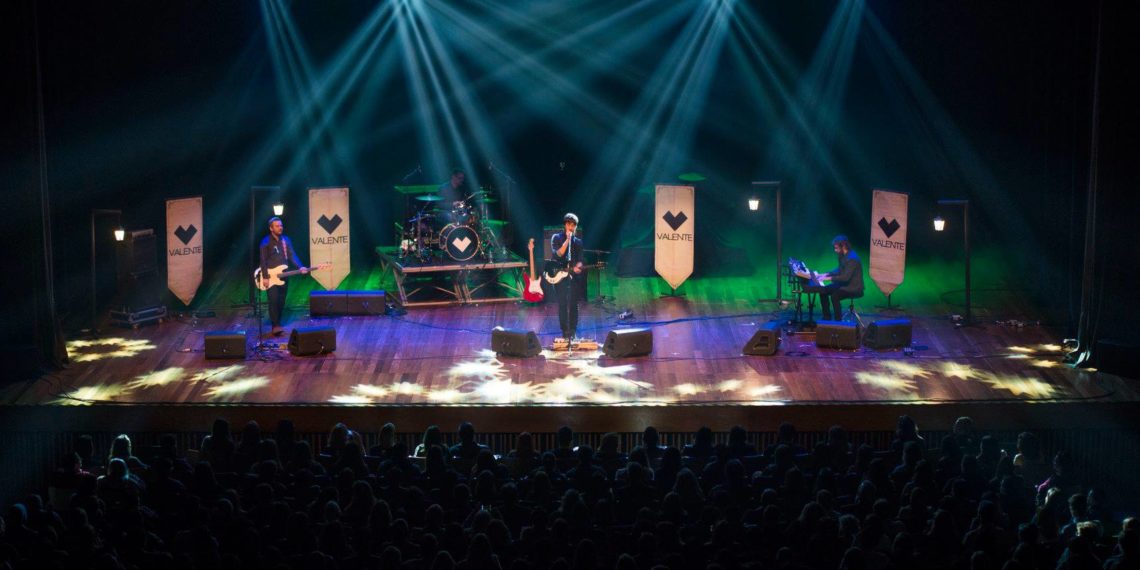 Teatro Feevale faz aniversário de 5 anos