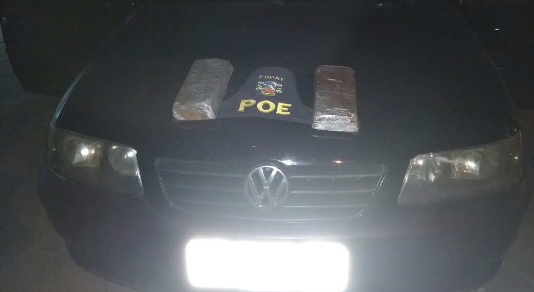 BM de Campo Bom encontra 2kg de Crack com jovem em veículo