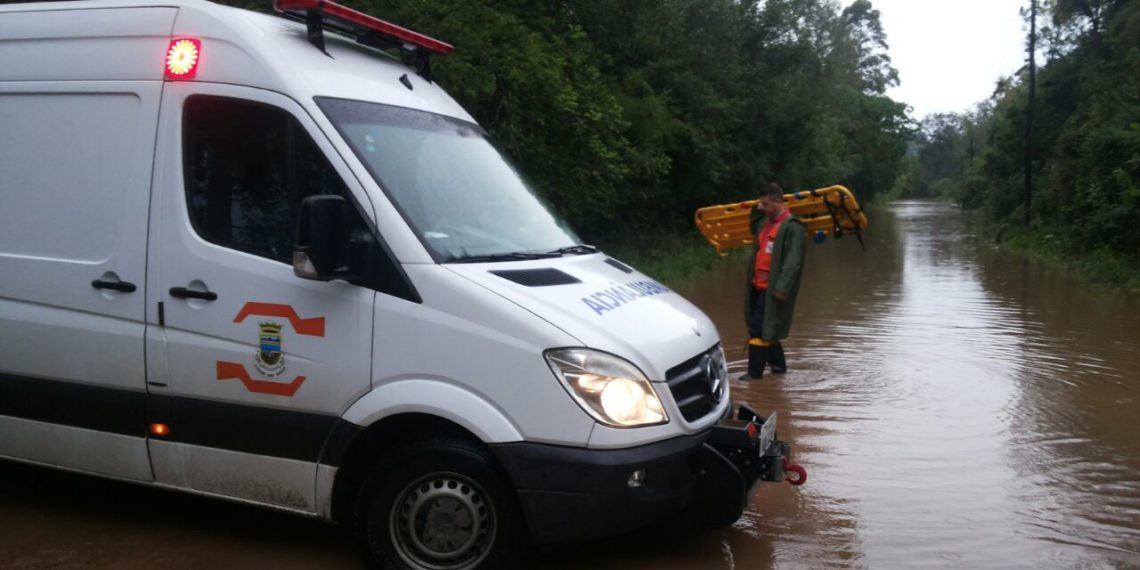 Força-tarefa para recuperar prejuízos do temporal