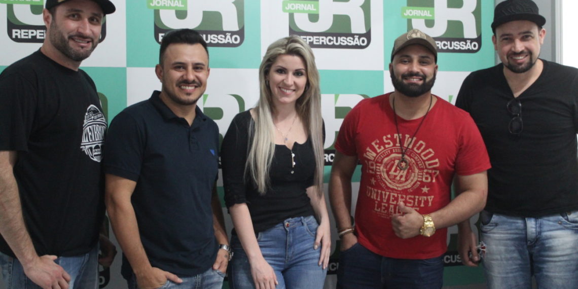 Comitiva Sertaneja chegando na região