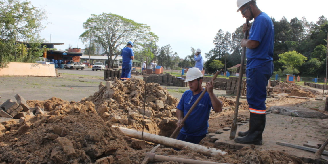Obras preparam Parcão para Festa das Rosas