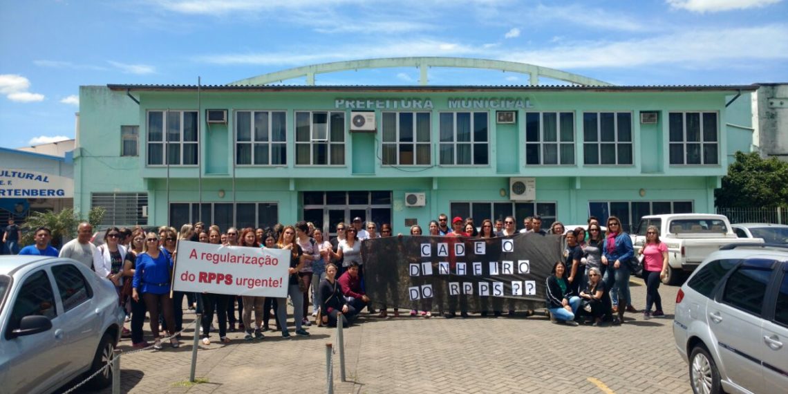 Sindicato em Nova Hartz cobra pagamento do RPPS