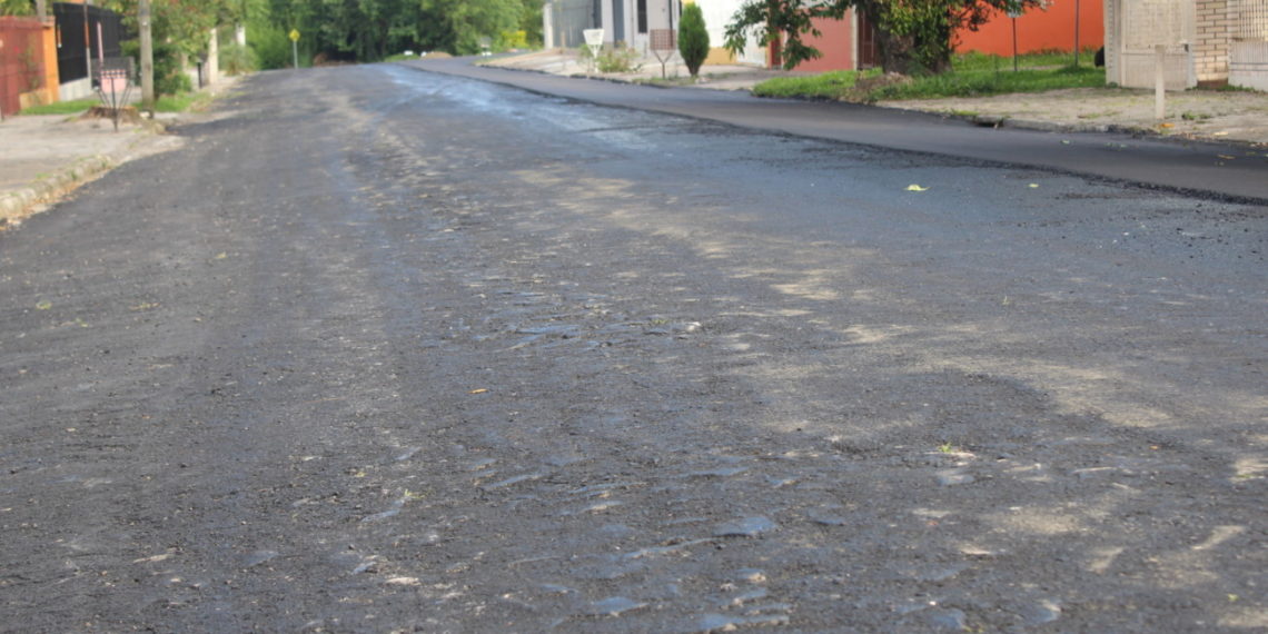 Ruas recebem conclusão de asfalto em Sapiranga