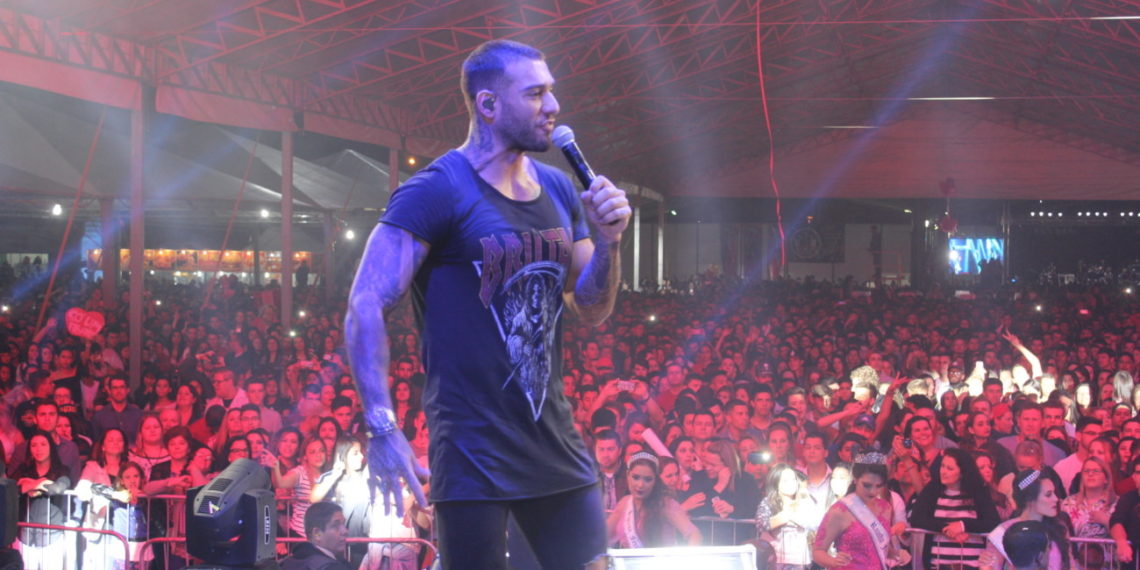 Show de Lucas Lucco lota a 33ª Festa das Rosas em Sapiranga