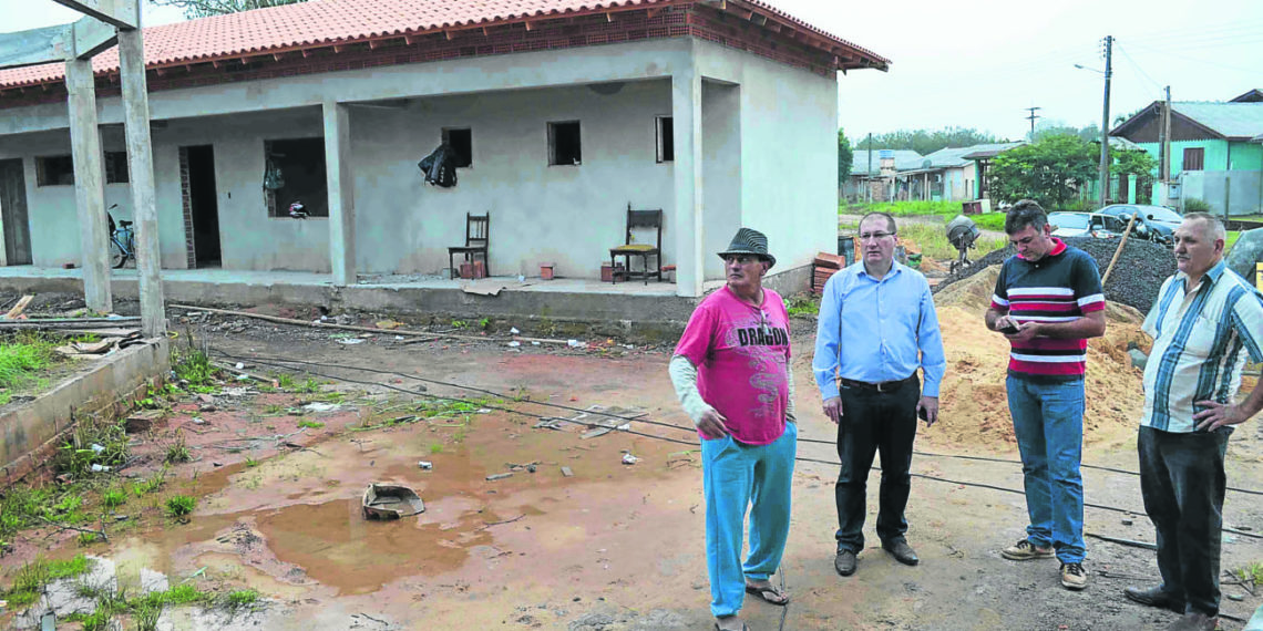 União não repassa recursos e trava obras em Nova Hartz