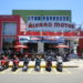 Álvaro Motos comemora 25 anos e o cliente é quem ganha