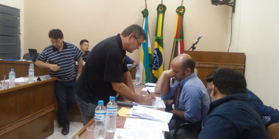 Aprovação de lei sobre CCs em Araricá deve parar no MP