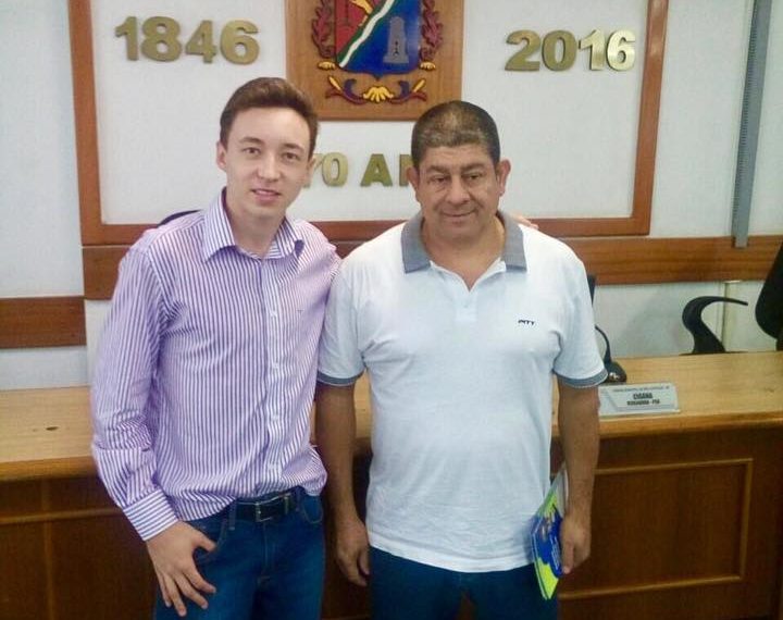Câmaras de Vereadores investem em transmissões de suas sessões ao vivo