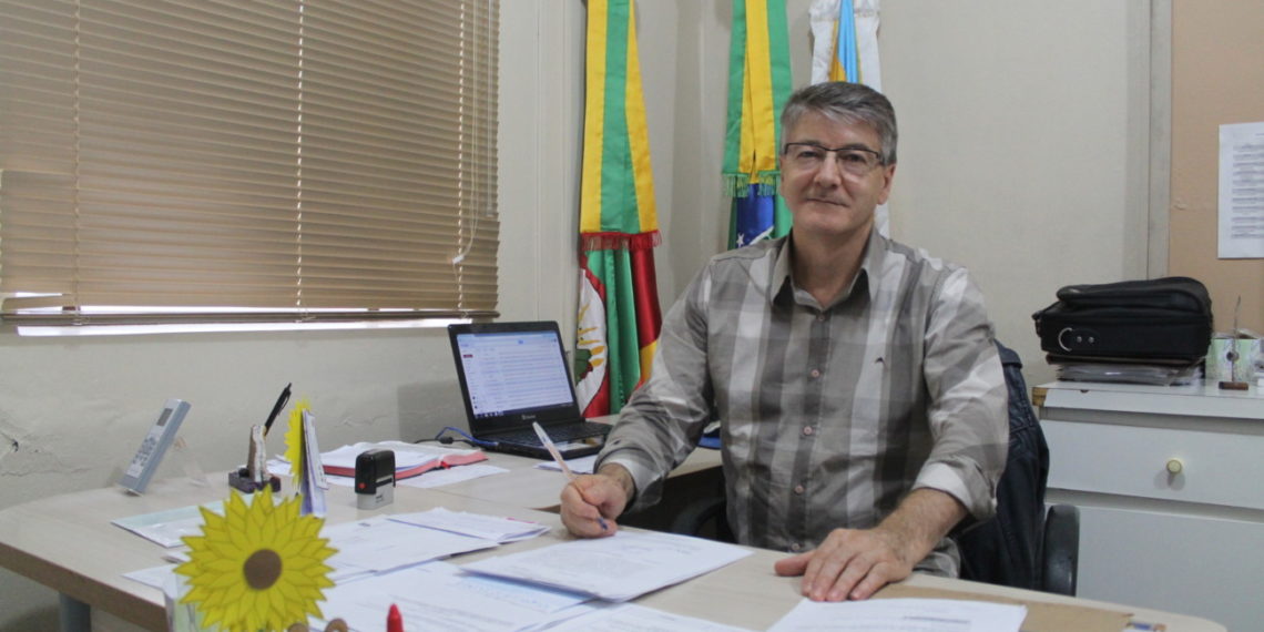 Foss avalia o quadrimestre na sua volta à Prefeitura