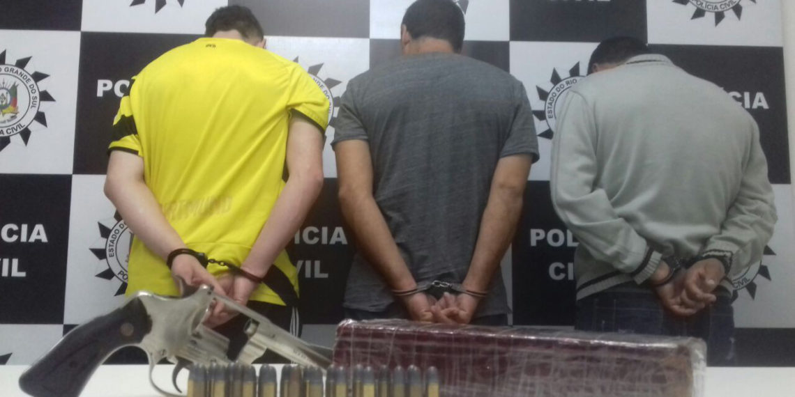 Polícia Civil de Sapiranga faz buscas e realiza prisões