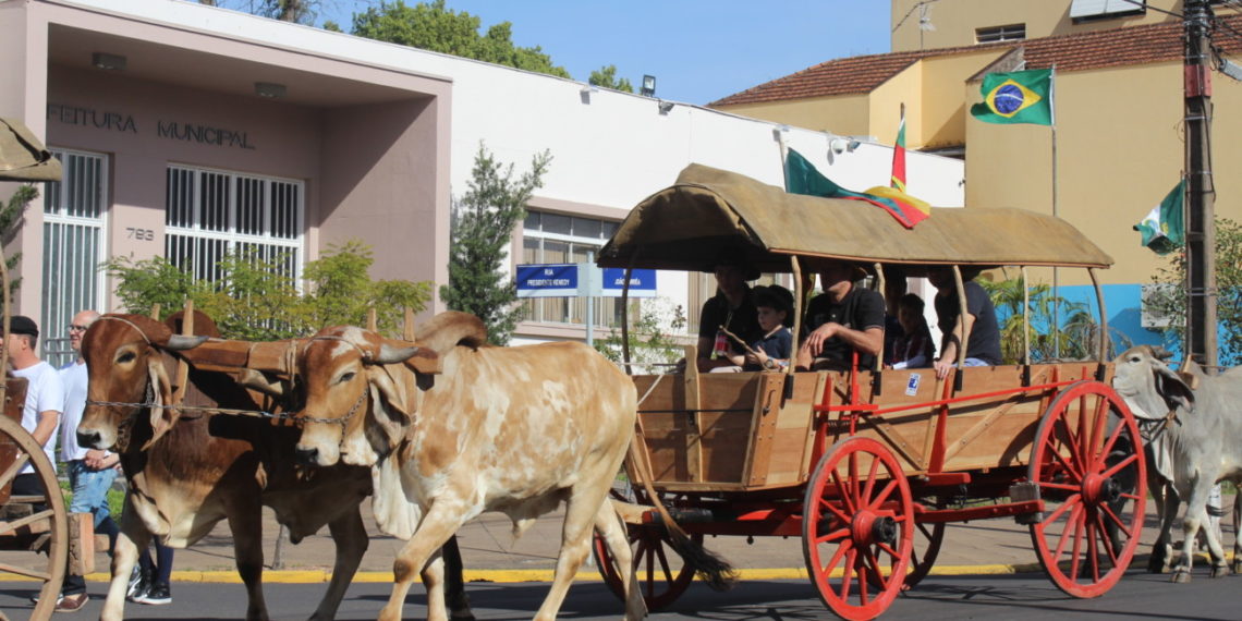 Começou a 20ª Festa da Colônia de Sapiranga