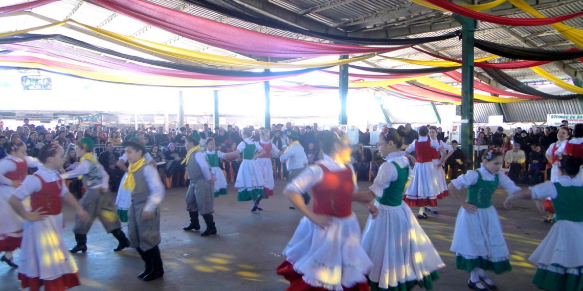 Festa da Colônia e Feira do Mel será nos dias 15 e 16