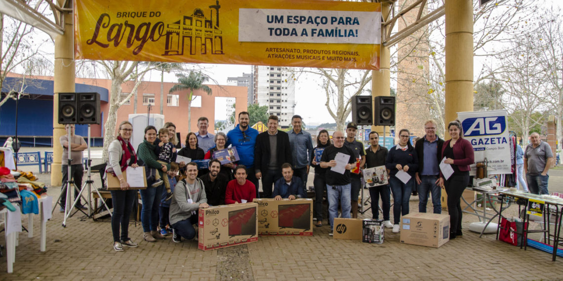 Prefeitura de Campo Bom entrega prêmios para os ganhadores da Comprar Aqui é Bom Demais