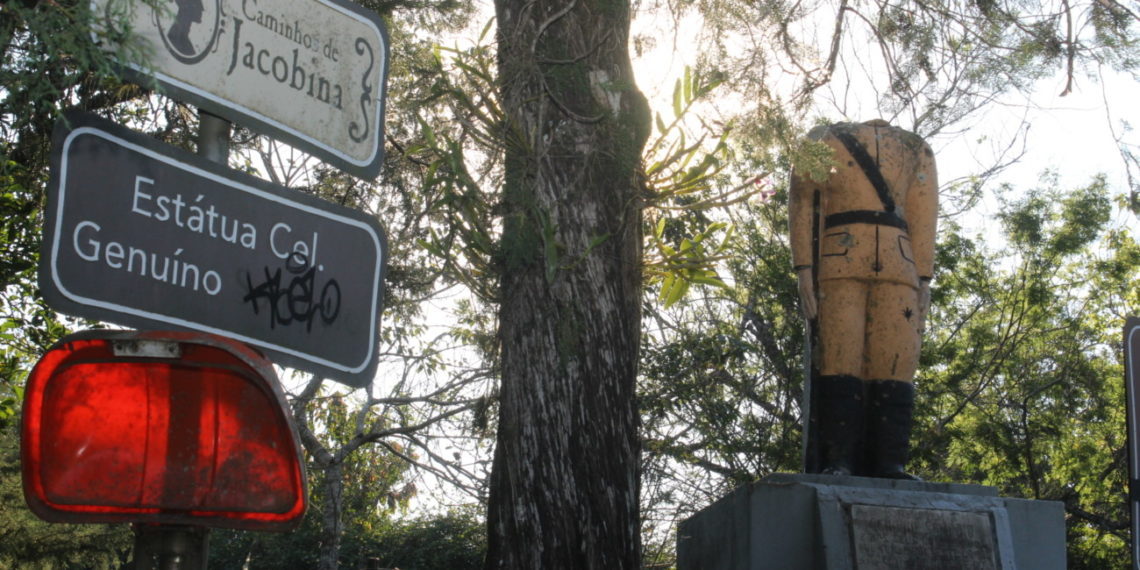 Estátua sem cabeça deixa má impressão em Sapiranga