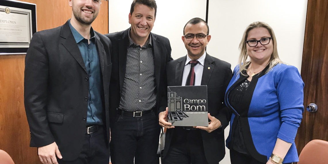Prefeito Luciano Orsi busca recursos para Campo Bom em Brasília