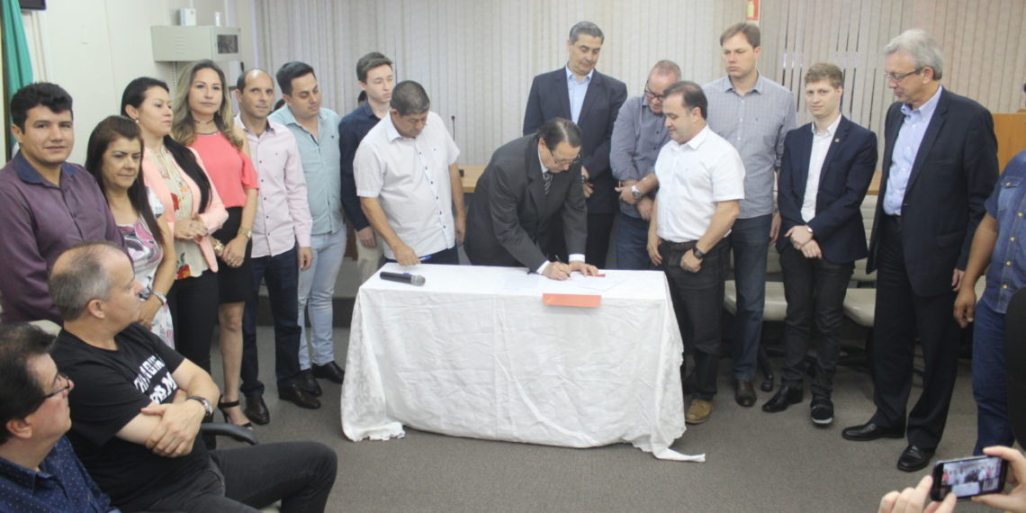 EGR assina edital para empresa elaborar projetos das passarelas na RS-239