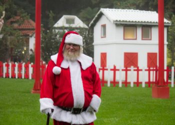 Papai Noel Sebola conta sobre o trabalho de levar alegria e sobre sua agenda lotada