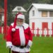 Papai Noel Sebola conta sobre o trabalho de levar alegria e sobre sua agenda lotada