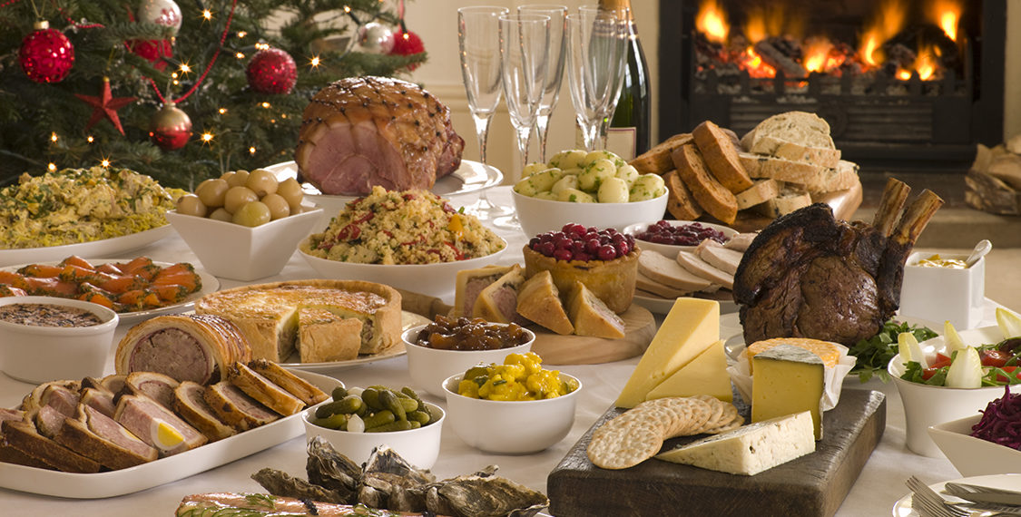 Ceia de Natal é o momento de confraternizar com os  familiares e amigos