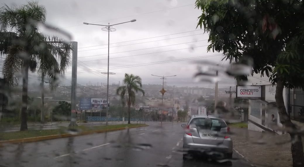 Madrugada mais quente em 35 anos na região
