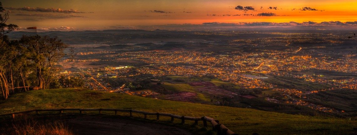 Morro Ferrabraz, seu contraforte, seu ecossistema e sua indiscutível importância para o meio ambiente