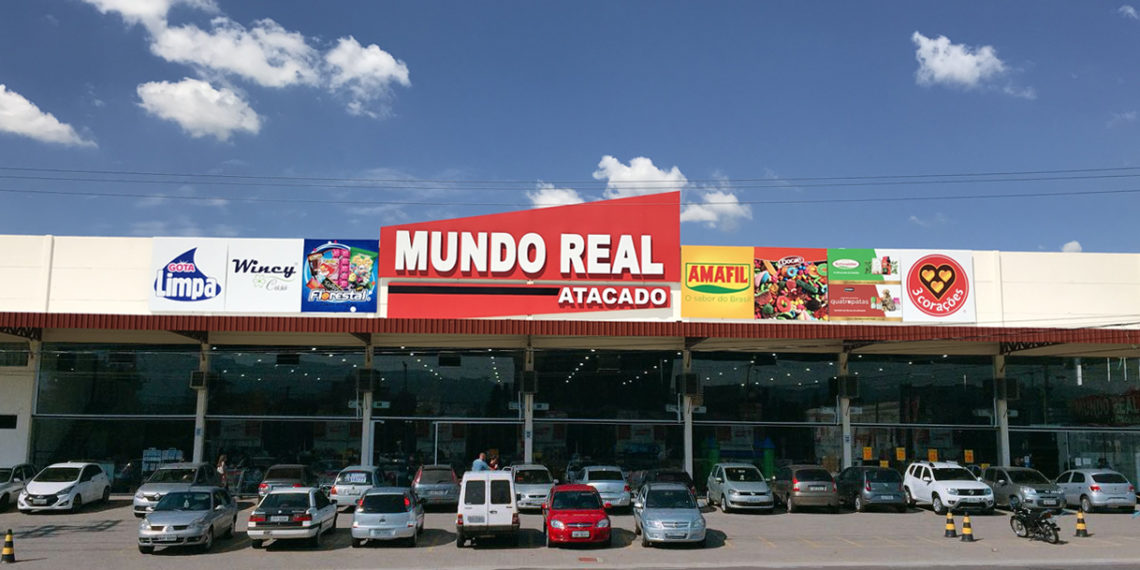 Mundo Real Atacado comemora um ano com sorteios de mil reais em mercadorias