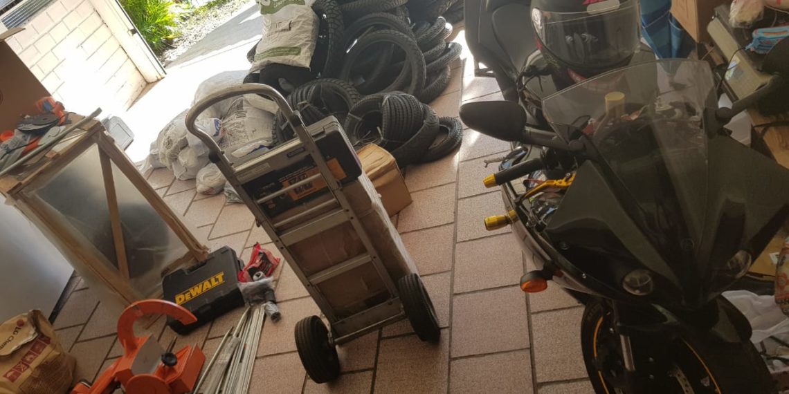 Polícia Civil de Sapiranga identifica oficina de clonagem de veículos e de receptação de cargas roubadas