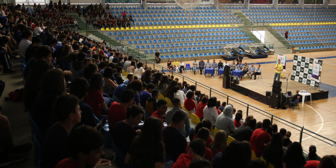 Mais de 600 alunos de Campo Bom participam de Workshop do Projeto De Olho no Futuro