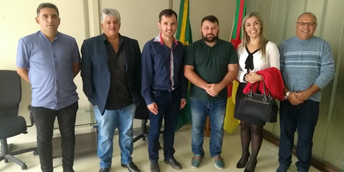 Curtas da esfera pública: Wingert e os exames de carótidas, poços em Nova Hartz, Orsi na final do prêmio SEBRAE e mais