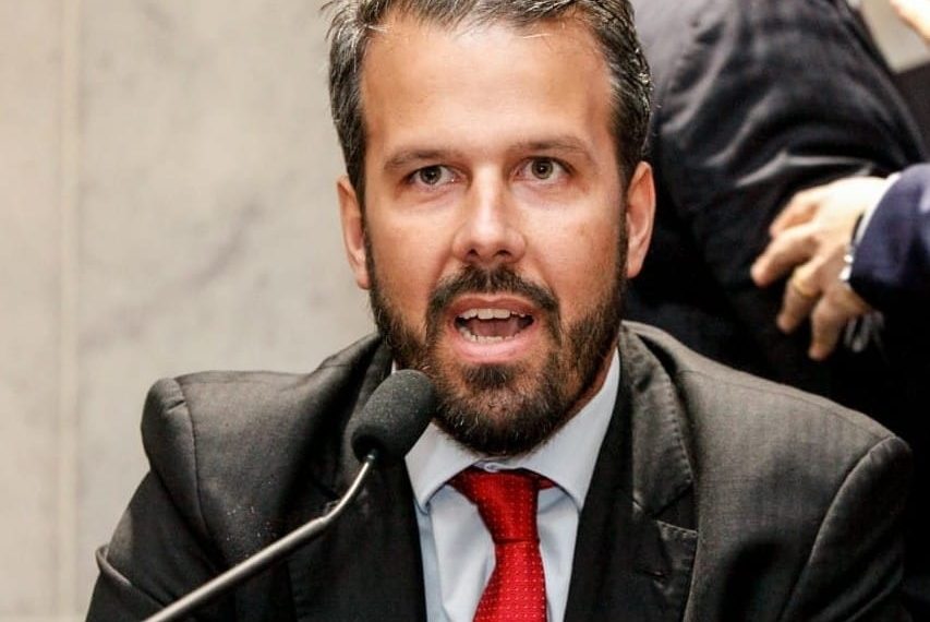 Comentário: Aposentadoria Especial e continuidade na função insalubre, por Alexandre Triches