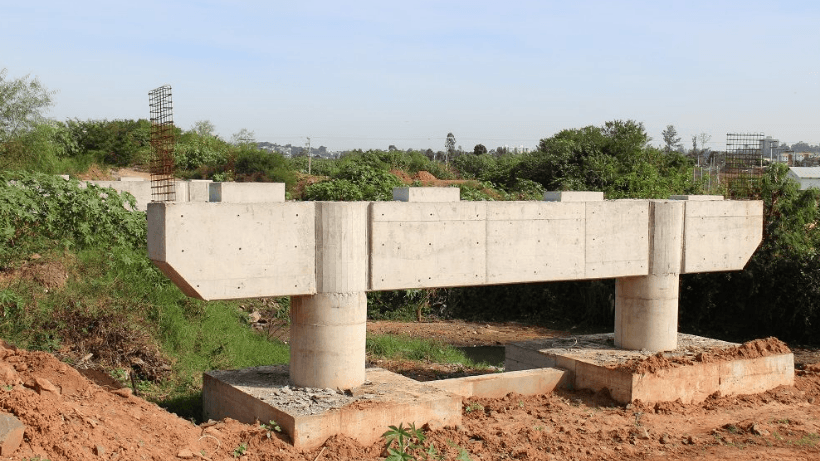 Justiça determina interdição em obras nas margens da ponte da Av. dos Municípios
