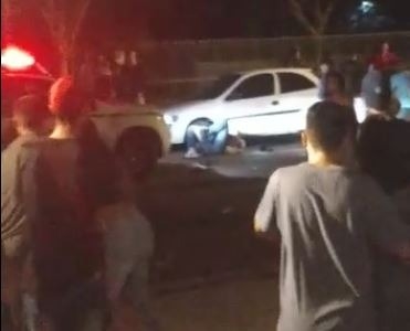 Vídeo mostra pancadaria entre jovens após festa em Campo Bom, confira: