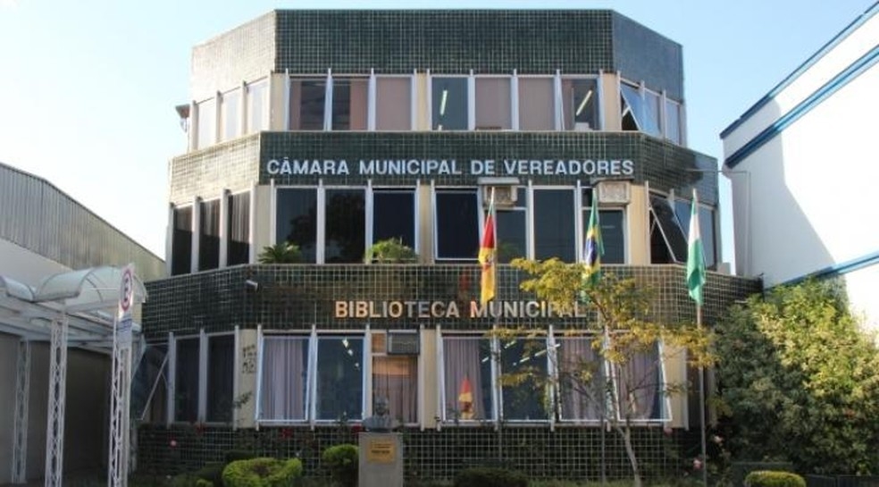 Câmara de Sapiranga mostra disposição para cortar na própria carne