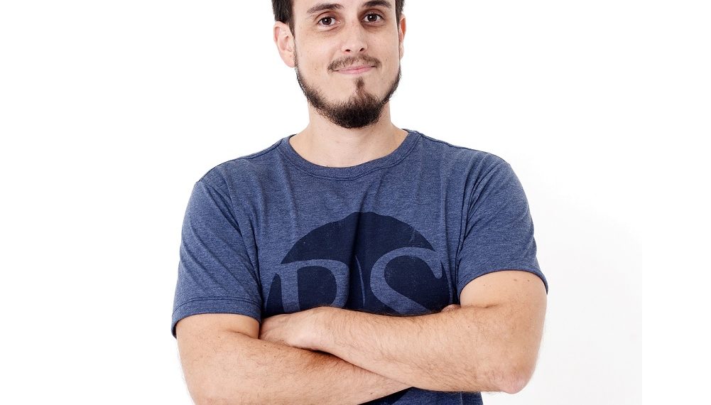 Stand-Up “Não Tenho Mais Idade Pra isso” é nesta sexta em Sapiranga