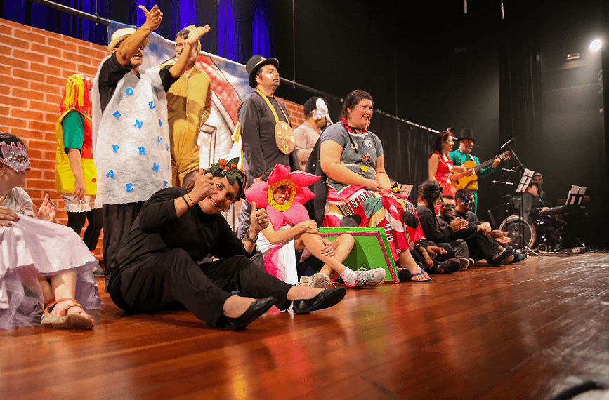 Peça de teatro apresentada pelos PCDs do CRAS, de Campo Bom, emocionou espectadores