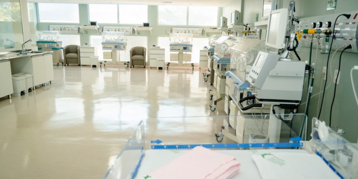 Com déficit de quase um milhão de reais, UTI neonatal SUS do Hospital Sapiranga pode fechar