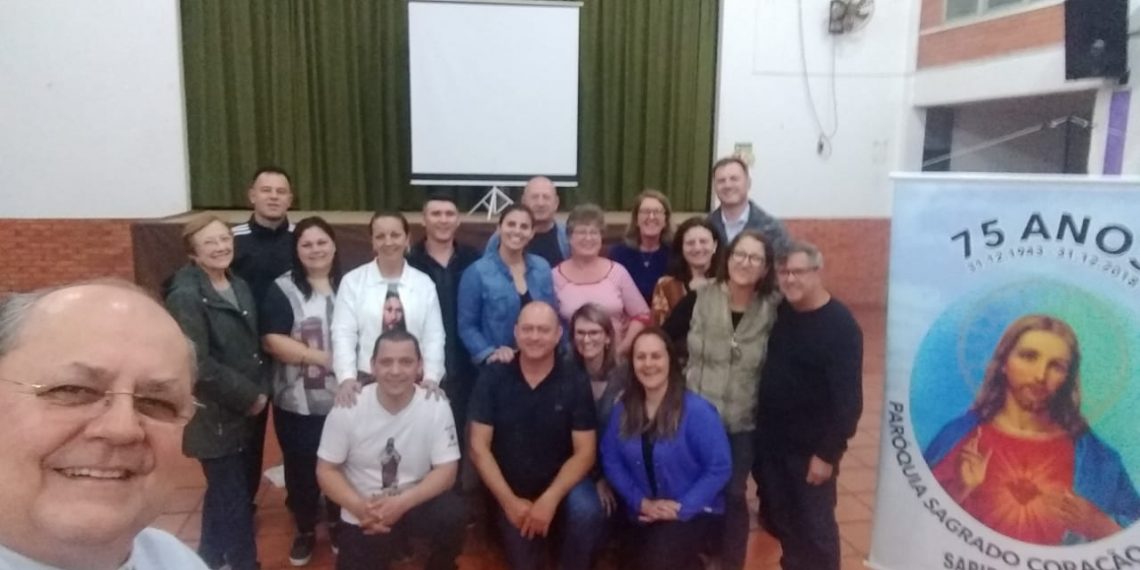 Paróquia Sagrado Coração promove festa neste domingo