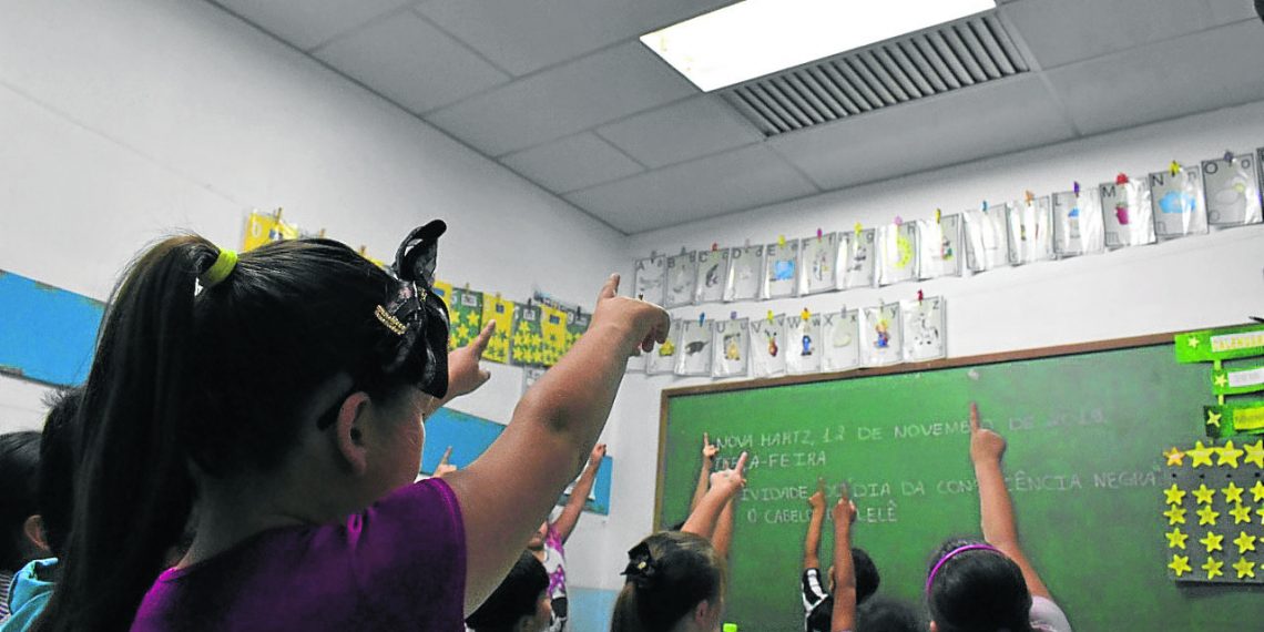 Escolas municipais de Nova Hartz com lâmpadas LEDs mais eficientes