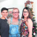 Filha herda dos pais a tradição de manter casa enfeitada