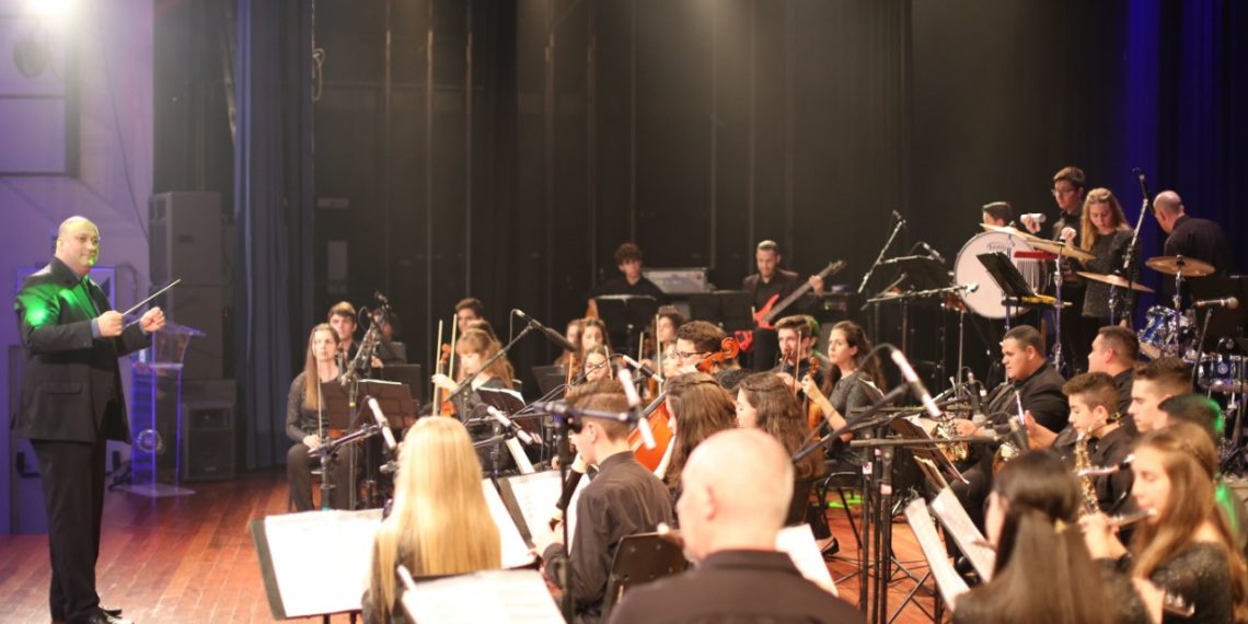 Alunos São músicos na Orquestra Jovem de Campo Bom