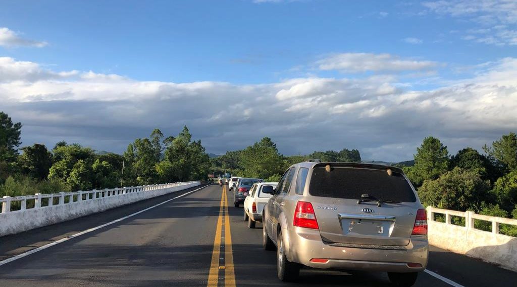 Repercussão na volta da praia: rodovias registram lentidão na tarde deste domingo